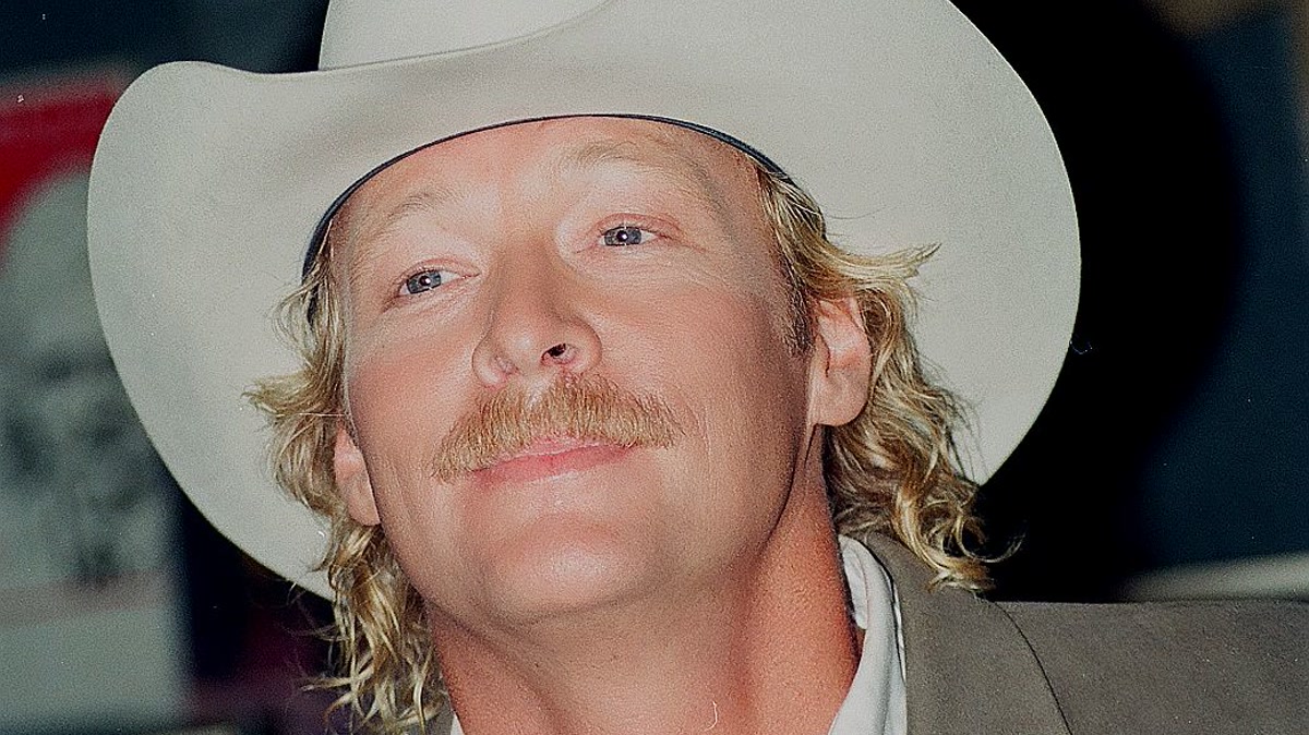 Alan Jackson en imagen promocional de archivo