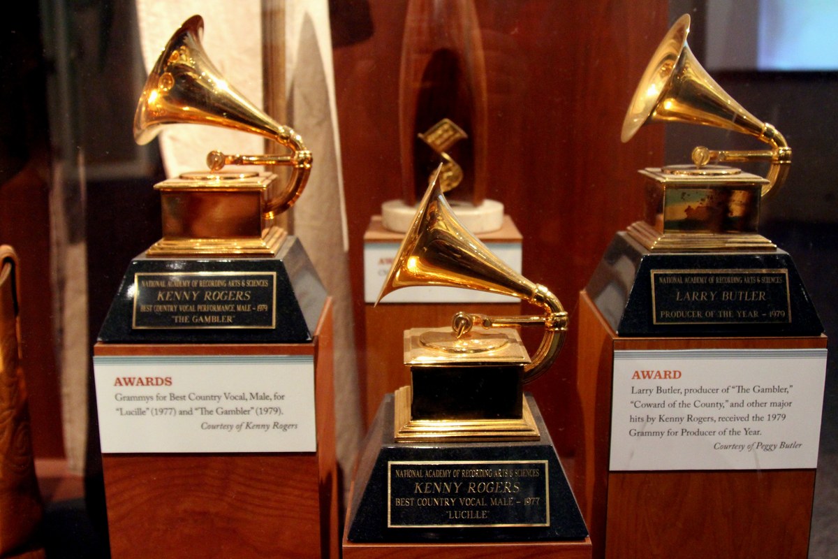 Trofeos Grammy vinculados al country