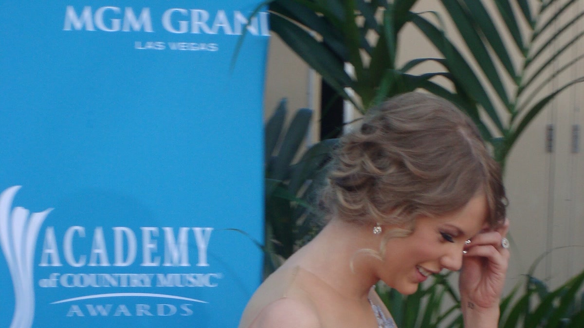 Taylor Swift en una gala de premios de 2010